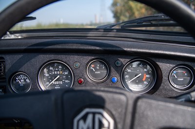 Lot 16 - 1979 MG B Roadster
