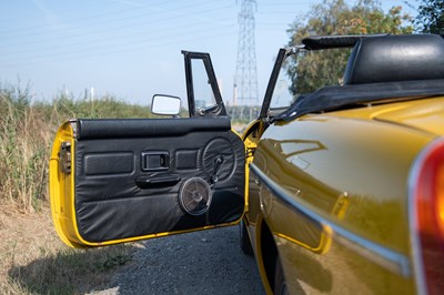 Lot 16 - 1979 MG B Roadster