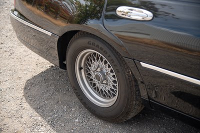 Lot 9 - 2002 Lincoln Town Car