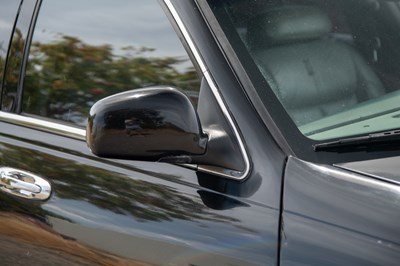 Lot 9 - 2002 Lincoln Town Car