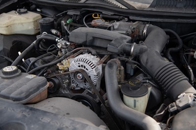 Lot 9 - 2002 Lincoln Town Car