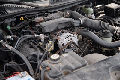 Lot 9 - 2002 Lincoln Town Car