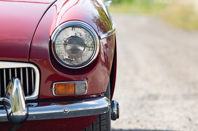 Lot 1969 MG B Roadster