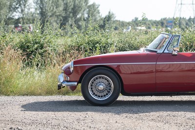 Lot 1969 MG B Roadster