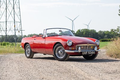 Lot 1969 MG B Roadster