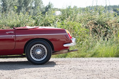 Lot 1969 MG B Roadster