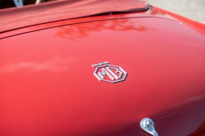 Lot 1969 MG B Roadster