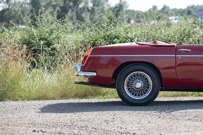 Lot 1969 MG B Roadster