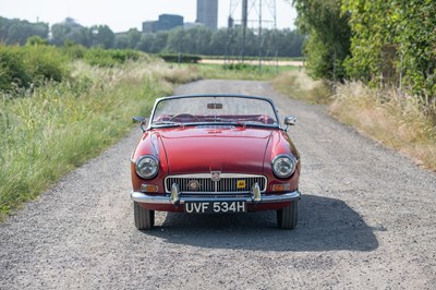 Lot 1969 MG B Roadster