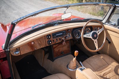 Lot 1969 MG B Roadster
