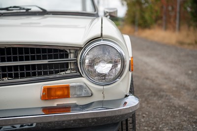 Lot 1974 Triumph TR6