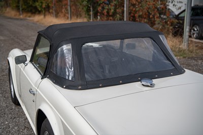 Lot 1974 Triumph TR6