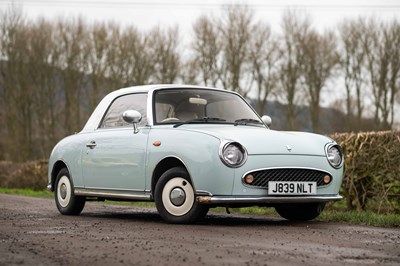 Lot 2004 Nissan Figaro