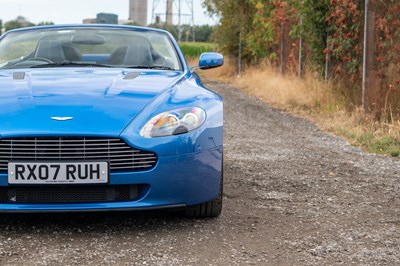 Lot 2007 Aston Martin V8 Vantage Volante