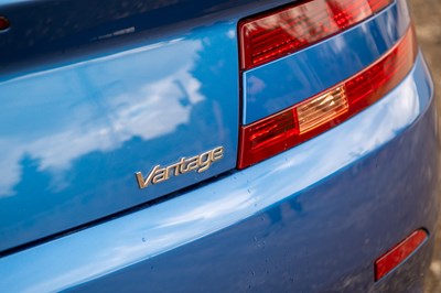Lot 2007 Aston Martin V8 Vantage Volante