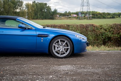 Lot 2007 Aston Martin V8 Vantage Volante