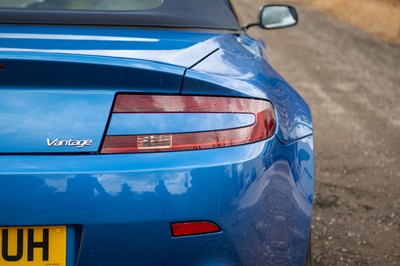 Lot 2007 Aston Martin V8 Vantage Volante