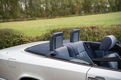 Lot 29 - 1993 Mercedes-Benz E320 Cabriolet