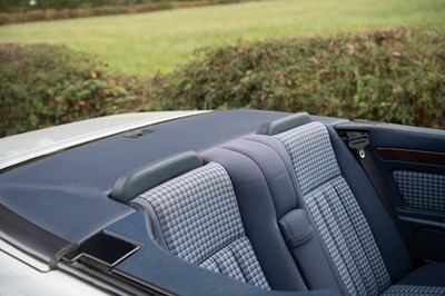 Lot 29 - 1993 Mercedes-Benz E320 Cabriolet