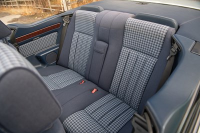 Lot 29 - 1993 Mercedes-Benz E320 Cabriolet