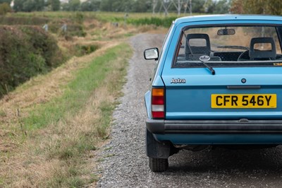 Lot 25 - 1983 Vauxhall Astra S