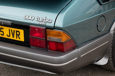 Lot 1991 Saab 900 Turbo