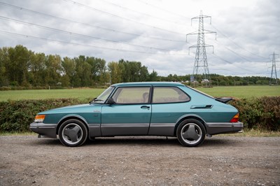 Lot 1991 Saab 900 Turbo
