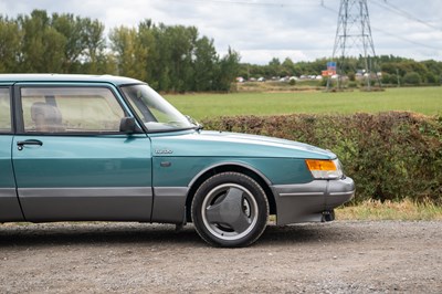 Lot 1991 Saab 900 Turbo