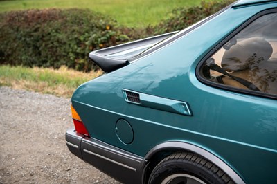 Lot 1991 Saab 900 Turbo