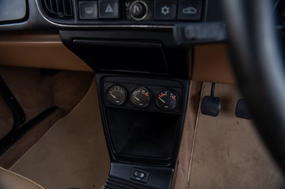 Lot 1991 Saab 900 Turbo