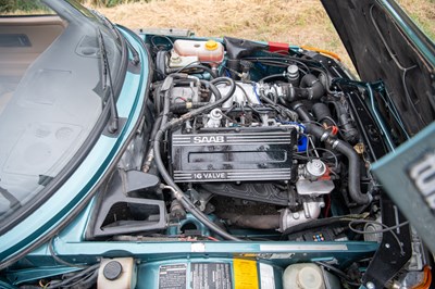 Lot 1991 Saab 900 Turbo