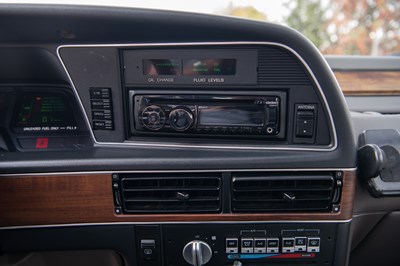 Lot 7 - 1989 Ford Thunderbird LX