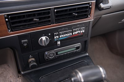 Lot 7 - 1989 Ford Thunderbird LX