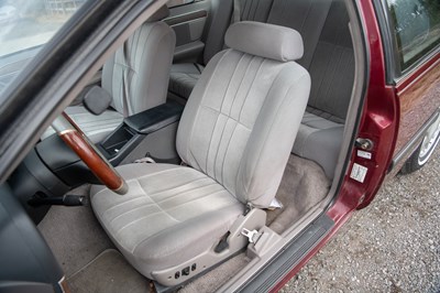 Lot 7 - 1989 Ford Thunderbird LX