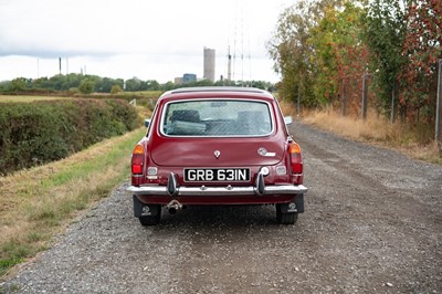 Lot 30 - 1974 MG B GT