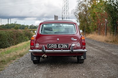 Lot 30 - 1974 MG B GT