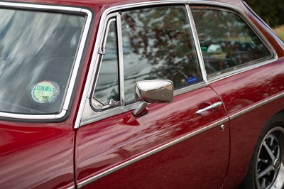 Lot 30 - 1974 MG B GT