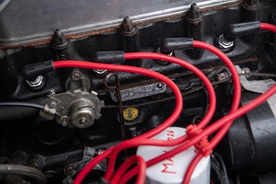 Lot 30 - 1974 MG B GT
