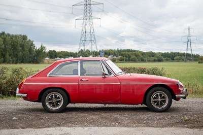 Lot 56 - 1972 MG B GT