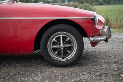 Lot 56 - 1972 MG B GT