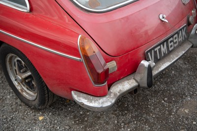 Lot 56 - 1972 MG B GT