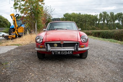Lot 56 - 1972 MG B GT