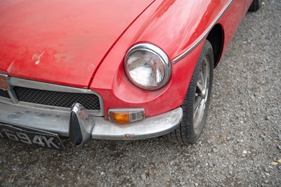Lot 56 - 1972 MG B GT