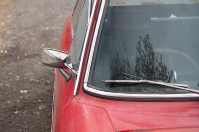 Lot 56 - 1972 MG B GT