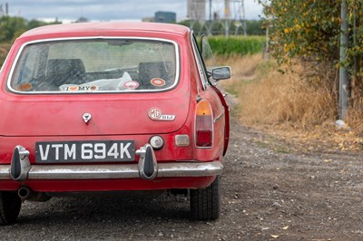 Lot 56 - 1972 MG B GT