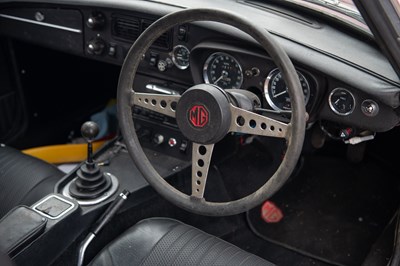 Lot 56 - 1972 MG B GT