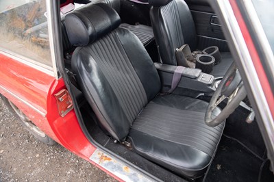 Lot 56 - 1972 MG B GT