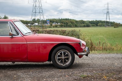 Lot 56 - 1972 MG B GT
