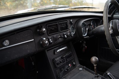 Lot 56 - 1972 MG B GT