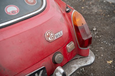 Lot 56 - 1972 MG B GT